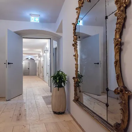 Szálloda Kuehbacher *