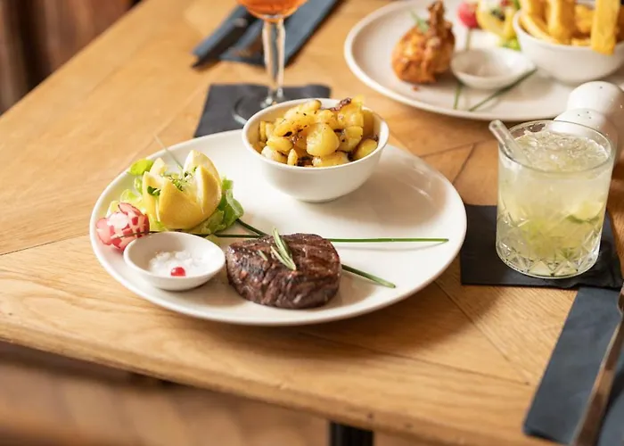 Отель Kuehbacher *